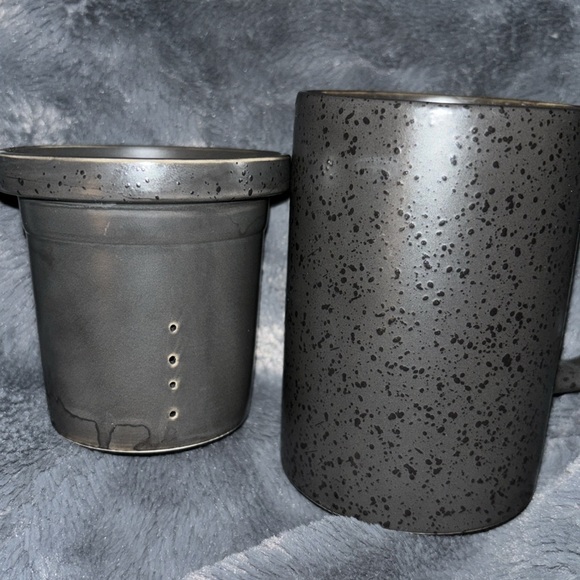 Ceramic Tea Mug Tea Cup black pebble color Like New/ Never Used - Picture 3 of 6
